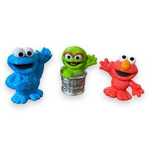 Sesame Street Elmo Cookie Monster Oscar Cake Topper Figures Toy Lot Hasbro 2017